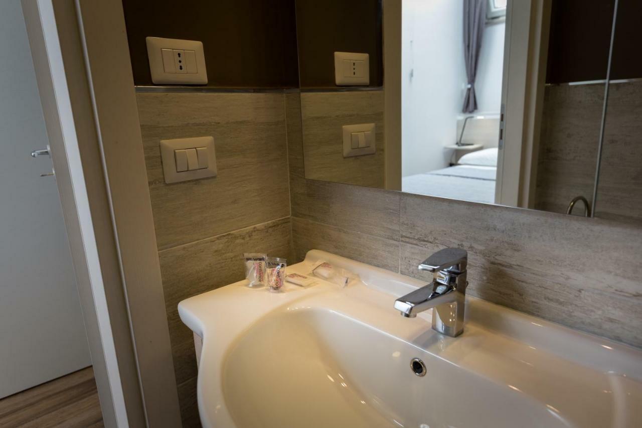 B&B Marco Polo 16 Trinitapoli Exterior foto